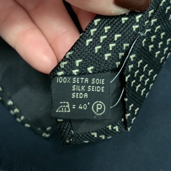 Vestimenta ties - Picture 5 of 5